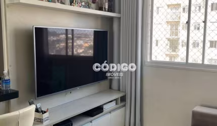 Apartamento com 2 dormitórios à venda, 49 m² por R$ 320.000,00 - Cocaia - Guarulhos/SP