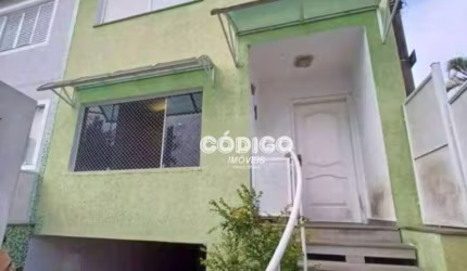Sobrado com 3 dormitórios à venda, 201 m² por R$ 850.000,00 - Vila Galvão - Guarulhos/SP