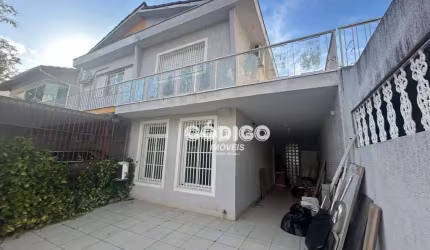 Sobrado com 3 dormitórios para alugar, 250 m² por R$ 4.590,00/mês - Jardim Santa Francisca - Guarulhos/SP