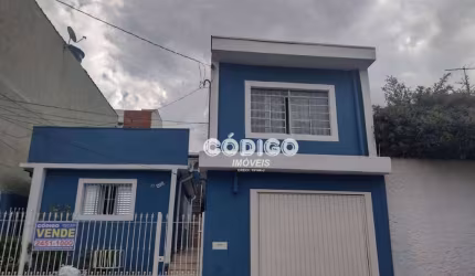Imóvel com renda. São 5 casas