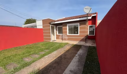 Casa com 3 quartos à venda na Rua Estônia, 44, Nações, Fazenda Rio Grande, 59 m2 por R$ 280.000