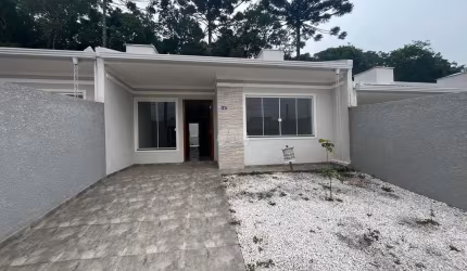 Casa em condomínio fechado com 3 quartos para alugar na Rua Biguá, 1336, Gralha Azul, Fazenda Rio Grande, 56 m2 por R$ 1.840