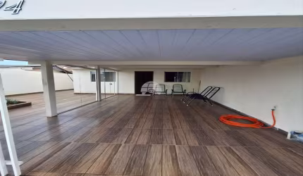 Casa com 2 quartos à venda na Rua Santa Priscila, 174, Iguaçu, Fazenda Rio Grande, 38 m2 por R$ 300.000