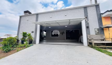 Casa com 3 quartos à venda na Rua Santa Priscila, 222, Iguaçu, Fazenda Rio Grande, 100 m2 por R$ 380.000