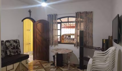 Sobrado com 3 dormitórios à venda, 141 m² por R$ 290.000,00 - Parque Balneário Itanhaem - Itanhaém/SP