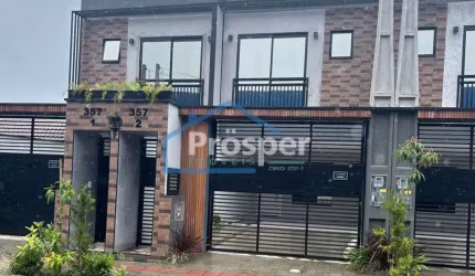 Casa Geminada com 3 quartos no bairro Saguaçu, Joinville/SC