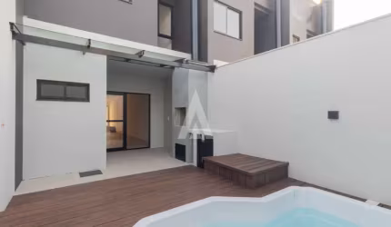 Casa com 3 quartos à venda na Rua Edgar Klein, --, Costa e Silva, Joinville, 110 m2 por R$ 690.000