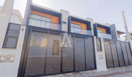 Casa com 3 quartos à venda na Rua Henrique Brikau, --, Jardim Sofia, Joinville, 106 m2 por R$ 604.000