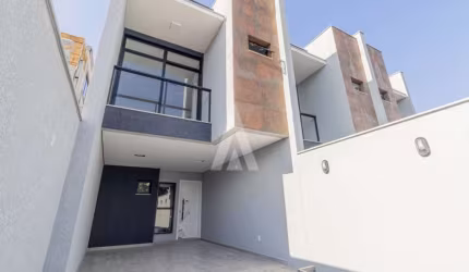 Casa com 3 quartos à venda na Rua Porto Alegre, --, Guanabara, Joinville, 107 m2 por R$ 615.000