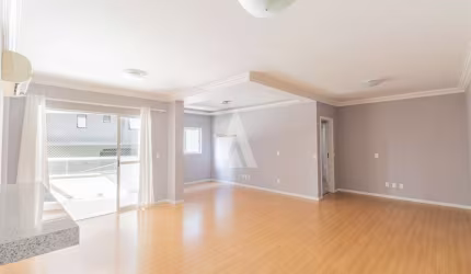 Apartamento com 3 quartos à venda na Euzebio de Queiroz, --, Atiradores, Joinville por R$ 750.000