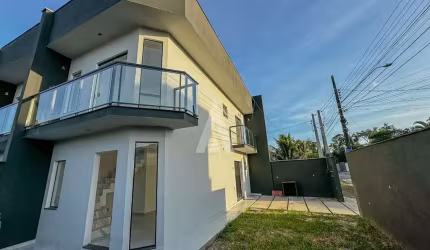 Casa com 2 quartos à venda na Rua Jequié, --, Aventureiro, Joinville por R$ 450.000