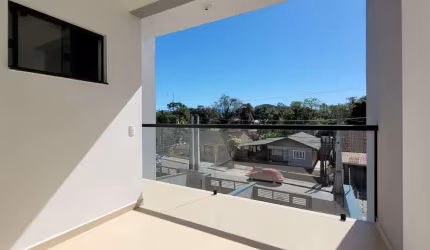 Casa com 3 quartos à venda na Rua Cristóvão Colombo, --, Floresta, Joinville por R$ 890.000