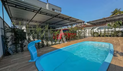 Apartamento com 3 quartos à venda na Rua Cidade de Sevilha, --, Iririú, Joinville, 73 m2 por R$ 430.000