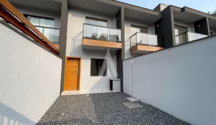 Casa com 2 quartos à venda na Rua Henrique Marquardt, --, Anita Garibaldi, Joinville, 67 m2 por R$ 485.000