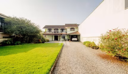 Casa com 3 quartos à venda na Avenida Antônio Ramos Alvim, --, Floresta, Joinville por R$ 780.000