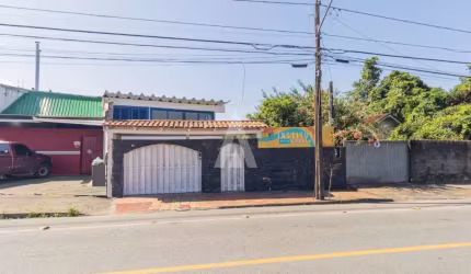 Casa com 4 quartos à venda na Rua Aracaju, --, Saguaçu, Joinville por R$ 1.200.000