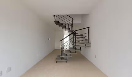 Casa com 2 quartos à venda na Rua Corcovado, --, Glória, Joinville por R$ 300.000