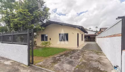Casa com 2 quartos à venda na Engenheiro José Gomes, --, Santa Catarina, Joinville por R$ 375.000
