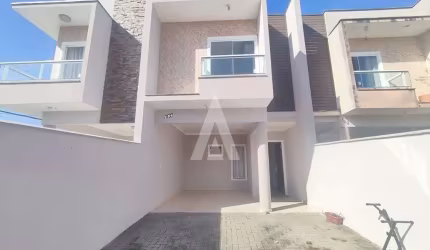 Casa com 3 quartos à venda na Rua José Diniz, --, Guanabara, Joinville por R$ 650.000