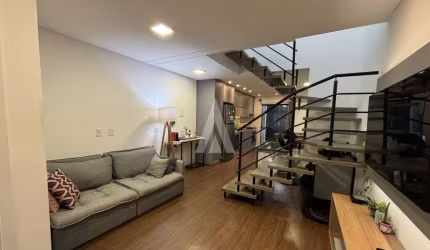 Casa com 3 quartos à venda na Rua Erich Brietzig, --, Iririú, Joinville por R$ 479.900