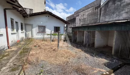 Terreno à venda na Rua Alexandre Schlemm, --, Bucarein, Joinville por R$ 1.100.000