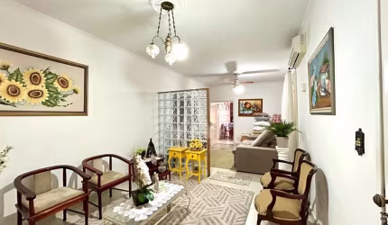 Casa com 6 quartos à venda na Canada, --, Petrópolis, Joinville por R$ 750.000