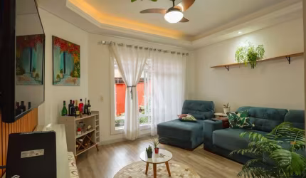 Casa com 3 quartos à venda na Rua Paulo Berner, --, Santo Antônio, Joinville, 127 m2 por R$ 690.000