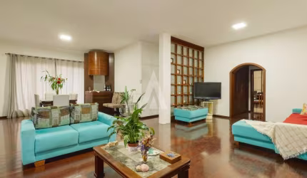 Casa com 3 quartos à venda na Rua Padre Anchieta, --, América, Joinville, 199 m2 por R$ 1.498.000
