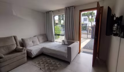 Casa com 3 quartos à venda na Rua Helena Degelmann, --, Costa e Silva, Joinville, 105 m2 por R$ 650.000