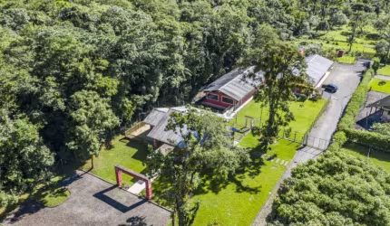 Chácara / sítio com 4 quartos à venda na Estrada do Quirirí de Baixo, --, Centro, Garuva por R$ 4.000.000