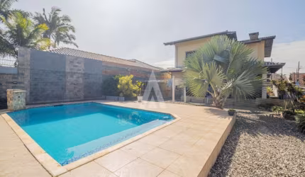 Casa com 3 quartos à venda na Rua Jacob Germano Baumer, --, Vila Nova, Joinville, 216 m2 por R$ 1.100.000