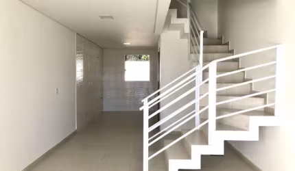 Casa com 2 quartos à venda na Rua Eugênio Ernesto Kunde, --, Pirabeiraba, Joinville, 82 m2 por R$ 511.000