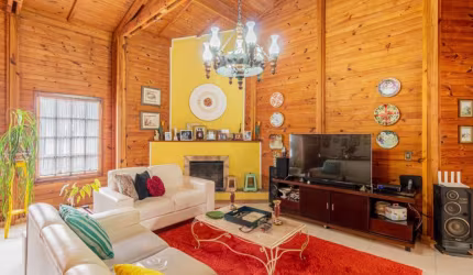 Casa com 3 quartos à venda na Rua Germano Wetzel, --, Bom Retiro, Joinville, 254 m2 por R$ 1.300.000