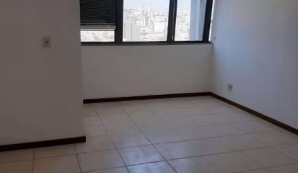 Sala comercial à venda na Avenida do Contorno, 9636, Prado, Belo Horizonte por R$ 140.000