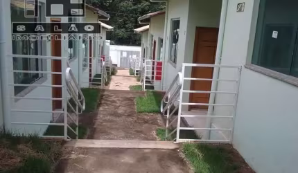 Casa com 2 quartos à venda na Jornalista Jorge Baptista, 200, Frei Leopoldo, Belo Horizonte por R$ 210.000