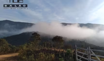 Terreno à venda na Um, Centro, Ouro Preto por R$ 180.000