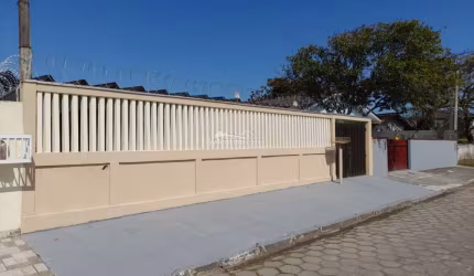 Casa com 4 quartos para alugar na Odino Vizzotto, 916, Ipanema, Pontal do Paraná por R$ 500 Por Dia