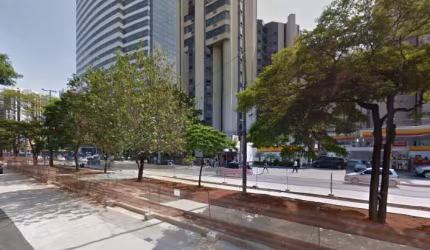 Conj Comercial de 140 m² próximo a estações e comércios