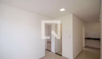 Apartamento à Venda - Vila Ede, 2 Quartos,  41 m2