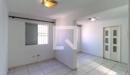 Casa à Venda - Liberdade, 1 Quarto,  50 m2