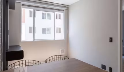 Apartamento à Venda - Bom Retiro, 2 Quartos,  38 m2