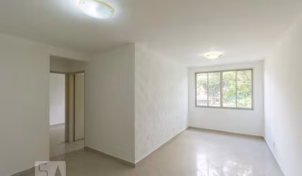 Apartamento à Venda - Jardim Éster Yolanda, 2 Quartos,  64 m2