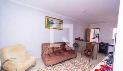 Casa à Venda - Ermelino Matarazzo, 2 Quartos,  70 m2