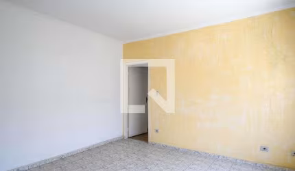 Casa à Venda - Vila Liviero, 1 Quarto,  110 m2