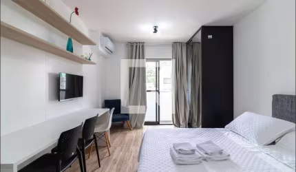 Apartamento à Venda - Água Fria, 1 Quarto,  25 m2