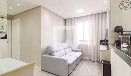 Apartamento à Venda - Vila Carmosina, 2 Quartos,  41 m2