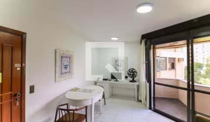 Apartamento à Venda - Panamby, 1 Quarto,  42 m2