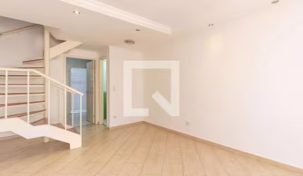 Casa à Venda - Jardim Éster Yolanda, 2 Quartos,  83 m2