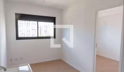 Apartamento à Venda - Liberdade, 1 Quarto,  24 m2
