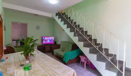 Casa à Venda - Vila Re, 4 Quartos,  100 m2